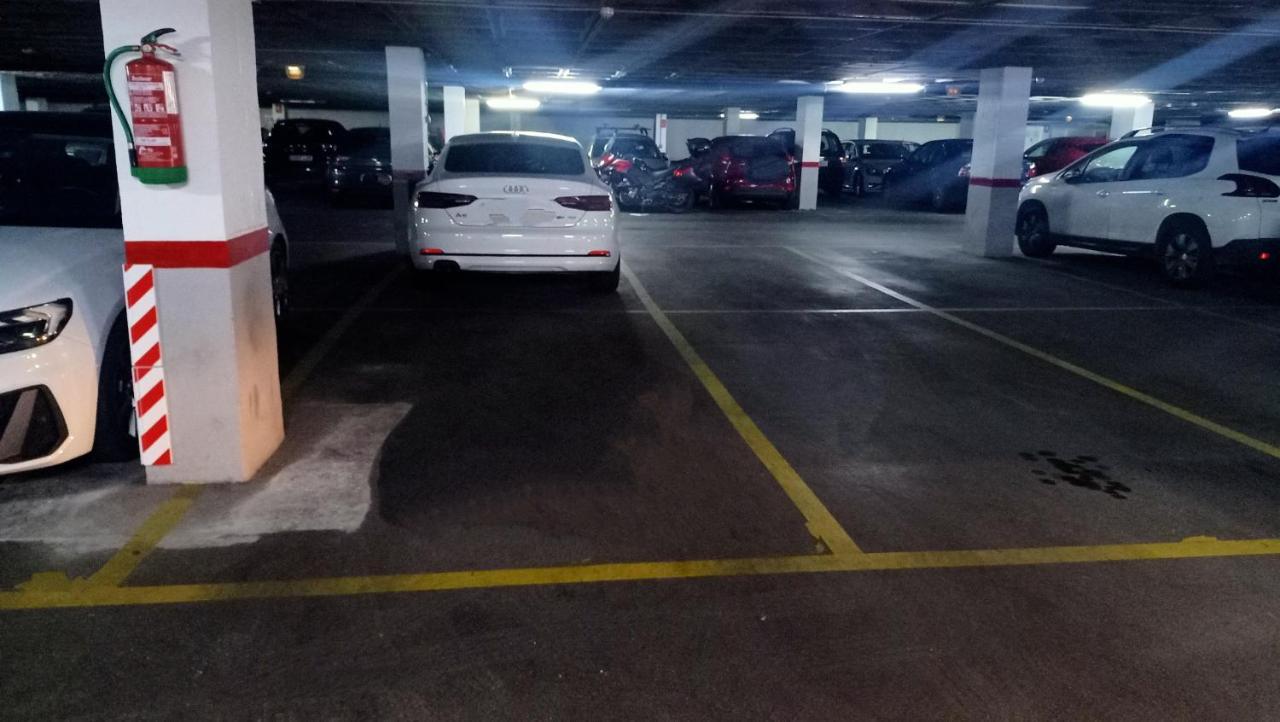 Apartamento Posidonia Free Parking กาดิซ ภายนอก รูปภาพ